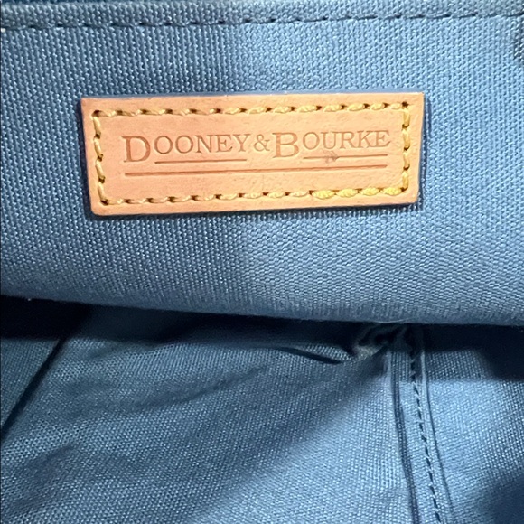 Dooney & Bourke Vintage Y2K Hearts Shoulder Bag - Picture 13 of 14